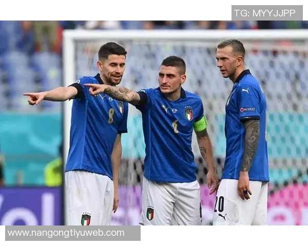 凯恩与宽萨室内训练状态不明出战威尔士之战存疑