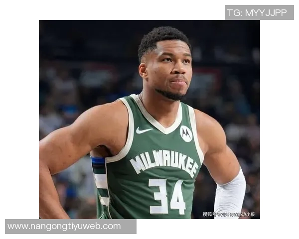 张佳玮分析雄鹿队实力字母哥连续八年称霸东部第一人 张佳玮分析雄鹿队实力字母哥连续八年称霸东部第一人