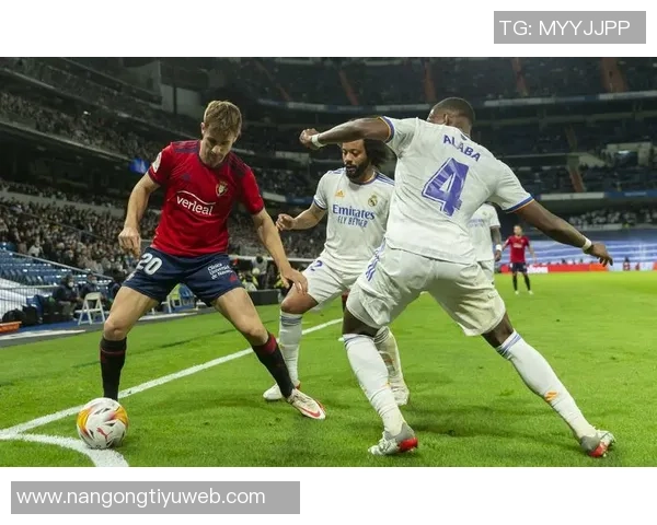 多尔古晒照激励球队重振士气期待下场比赛全力以赴