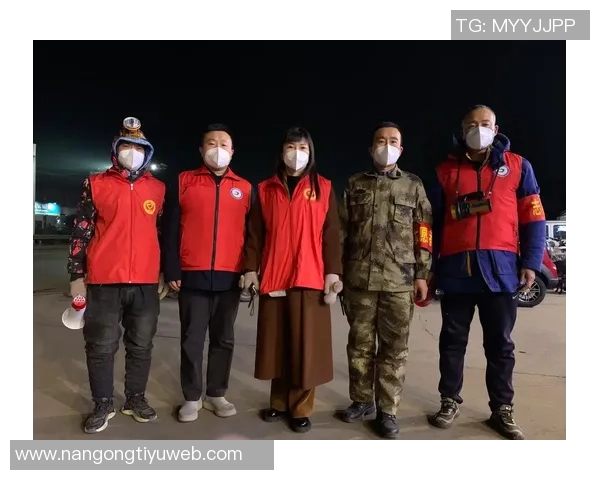 携手并肩感谢每一位为泰山队呐喊助威的12人继续奋战的决心与信念 携手并肩感谢每一位为泰山队呐喊助威的12人继续奋战的决心与信念