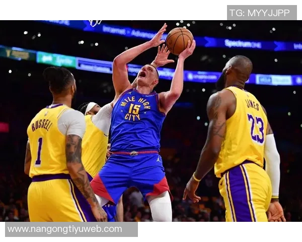 约基奇再创历史单场301515佳绩仅次于大O成为第二人 约基奇再创历史单场301515佳绩仅次于大O成为第二人