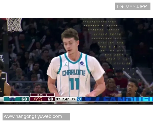 卡尔克布伦纳延续高效表现6投4中贡献13分7篮板领衔联盟命中率