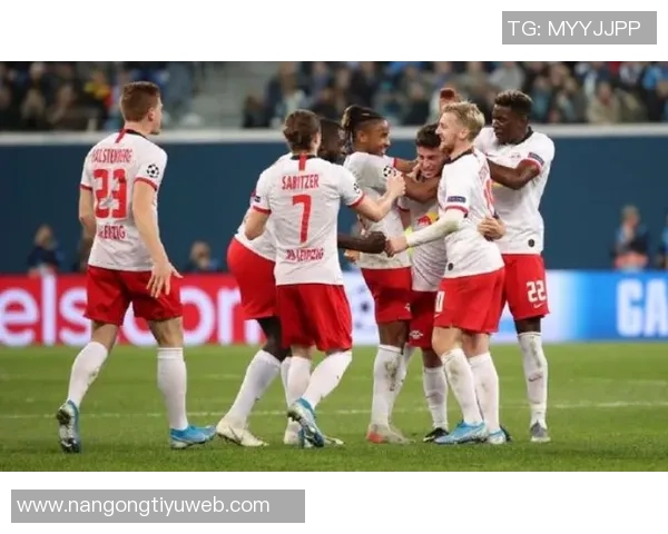 德甲边后卫评级分析莱默尔劳姆曹法尔实力对比与评估 德甲边后卫评级分析莱默尔劳姆曹法尔实力对比与评估