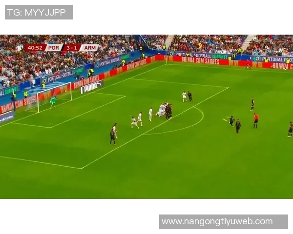 若昂内维斯本赛季各项赛事进球数领跑巴黎队伍表现亮眼